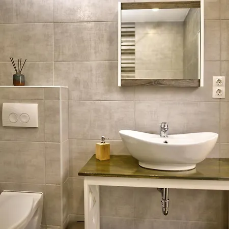 Adamkó Borkert Ház Panzió