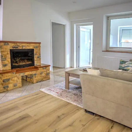 Adamkó Borkert Ház Panzió