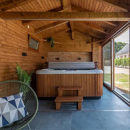 Bed & Breakfast Adamko Borkert Haz 3*