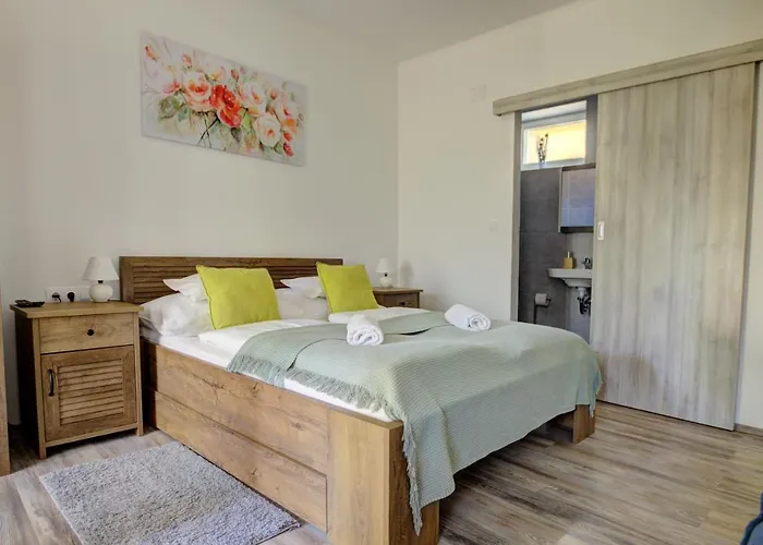 Bed & Breakfast Adamko Borkert Haz 3*